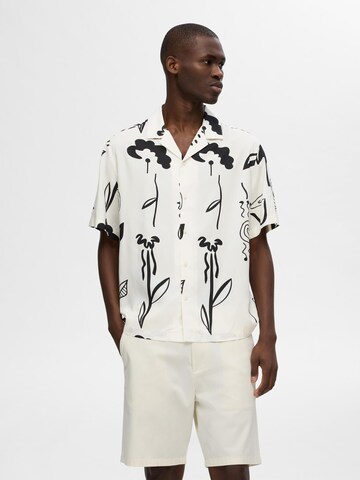 SELECTED HOMME - Ajuste confortable Camisa en blanco: frente