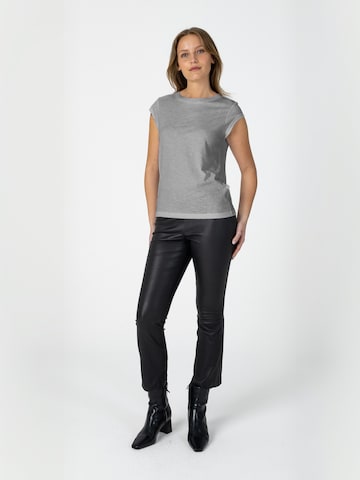 Coster Copenhagen - Top ' CC ' em cinzento: frente