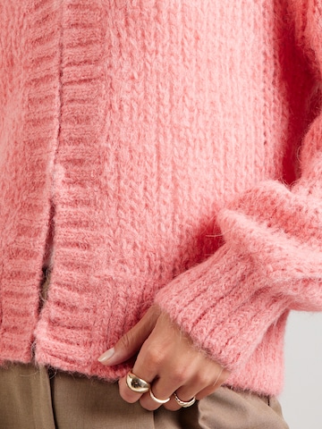 ROUGE EDIT Kofta 'ROUBANU' i rosa