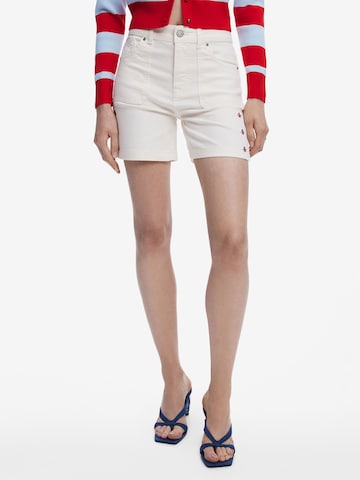 Desigual Regular Jeans in Wit: voorkant