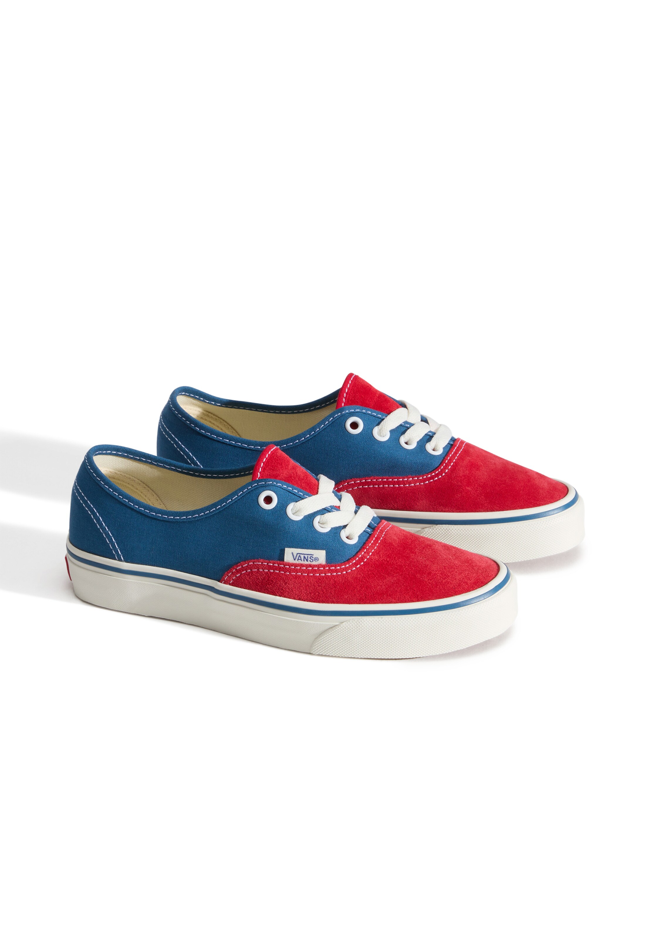 Baskets basses 'Authentic' VANS en bleu