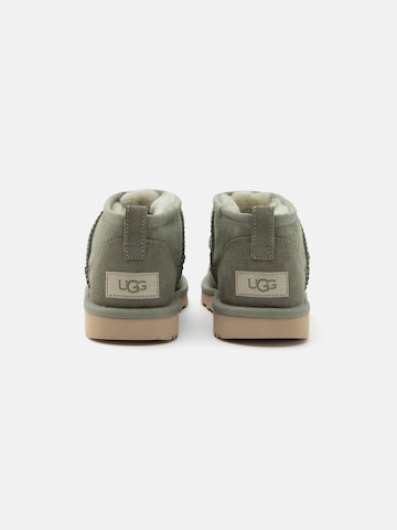 UGG Домашни пантофи 'CLASSIC ULTRA MINI' в зелено