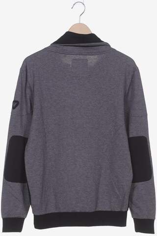 GUESS Sweater L in Grau