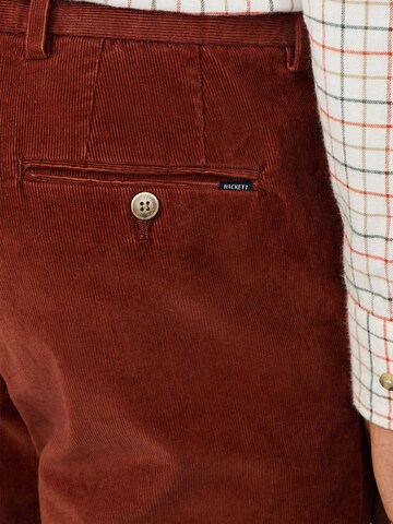 Coupe slim Pantalon chino 'Kensington' Hackett London en marron