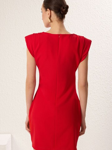 Robe Trendyol en rouge