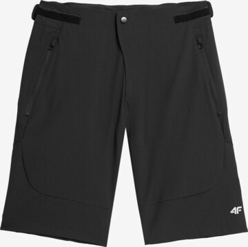 4F Slim fit Sports trousers in Black: front