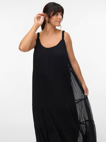 Abito 'VMCSmilla' di Vero Moda Curve in nero