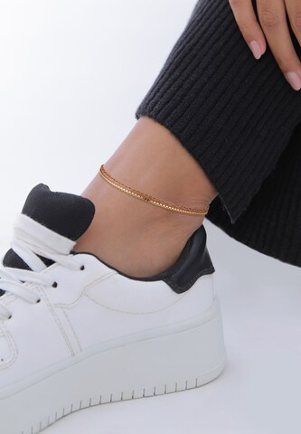 ELLI Foot Jewelry in Gold: front