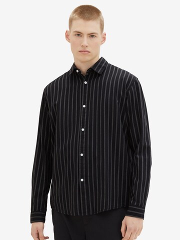 TOM TAILOR DENIM Comfort fit Button Up Shirt in Black: front