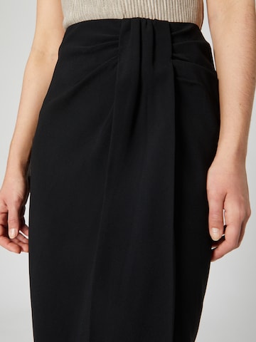 Guido Maria Kretschmer Women Skirt 'Lilia' in Black