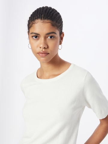 Peppercorn - Pullover 'Tana' em branco