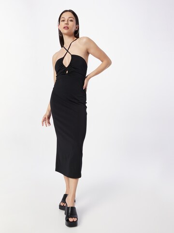 Rochie de la Sisley pe negru