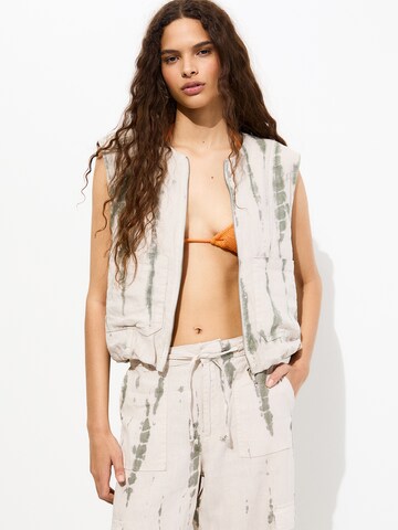 Gilet Pull&Bear en beige