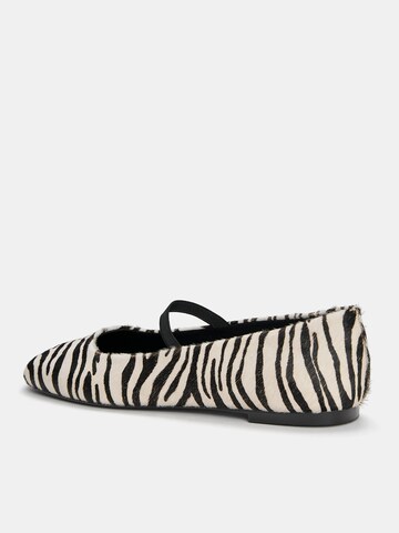 Ballerina di Pull&Bear in nero