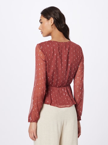 ABOUT YOU Blouse 'Esma' in Rood