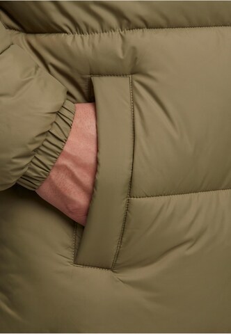Cappotto invernale di Urban Classics in verde