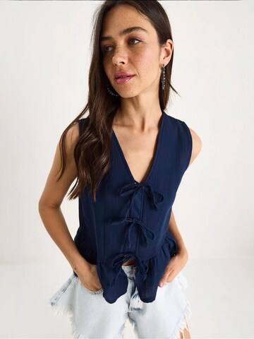 Bianco Lucci - Blusa em azul