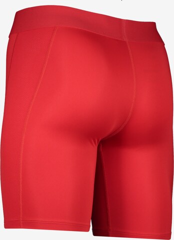 Skinny Pantaloncini intimi sportivi di NIKE in rosso