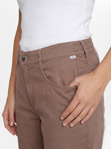 BRAX Regular Hose ' Maine' in Braun