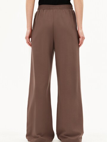 ARMEDANGELS Wide leg Broek in Bruin