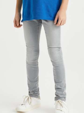 WE Fashion Skinny Jeans in Grijs: voorkant