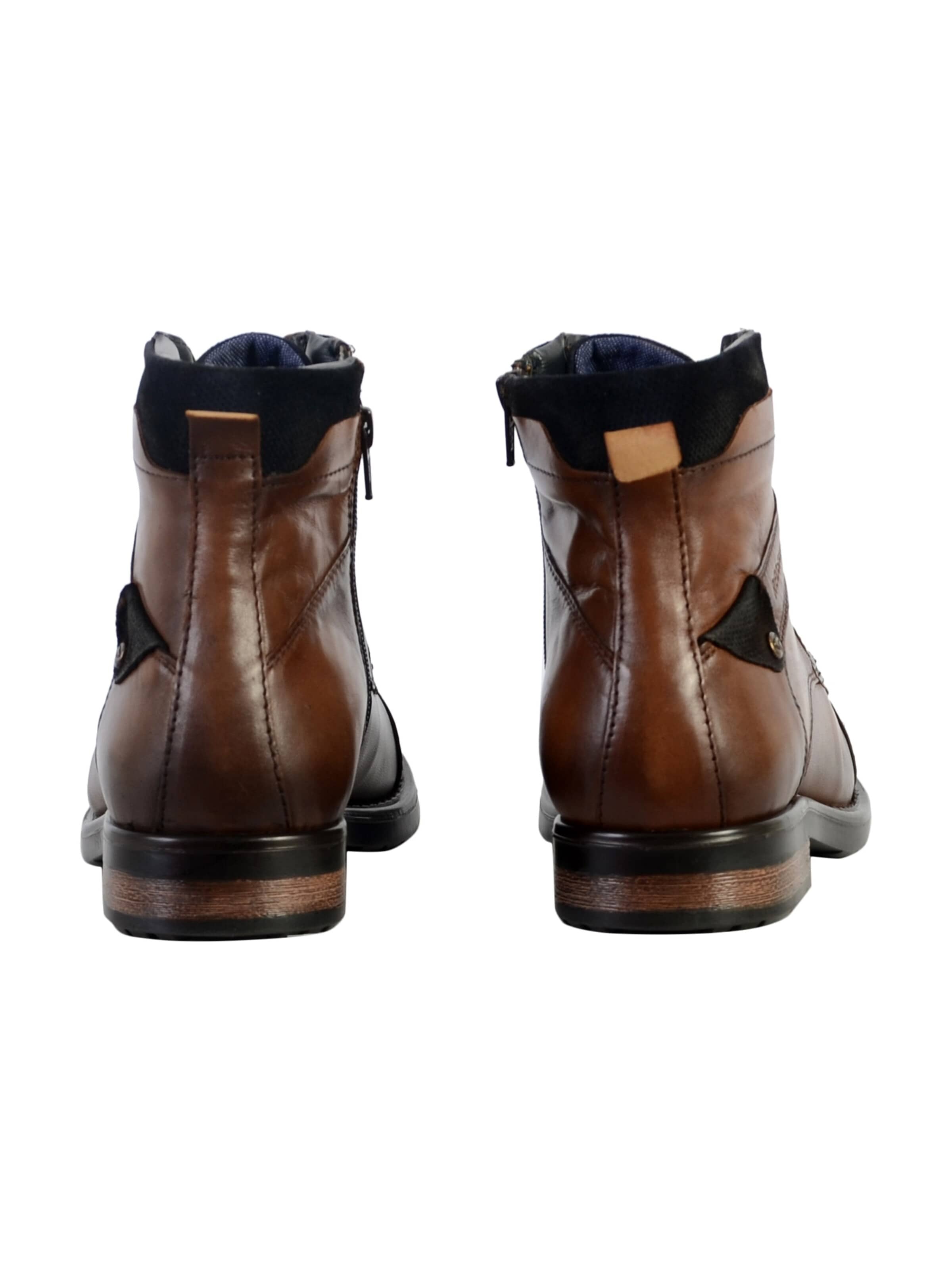 REDSKINS Boots in Brown