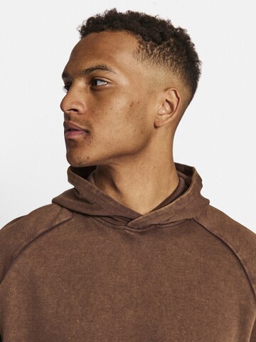 Redefined Rebel Sweatshirt 'Fabian' in Brown