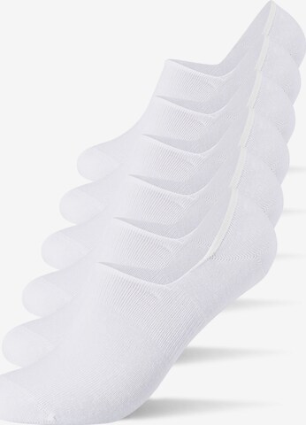 camano Ankle Socks in White: front