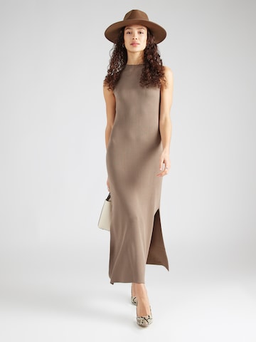 IVY OAK Kleid in Braun