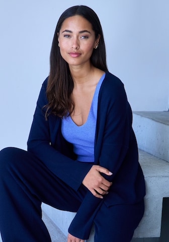 Copenhagen Studios Плетена жилетка в синьо