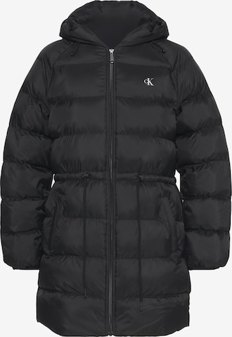 Calvin Klein Jeans Pitkä talvitakki värissä musta: etupuoli