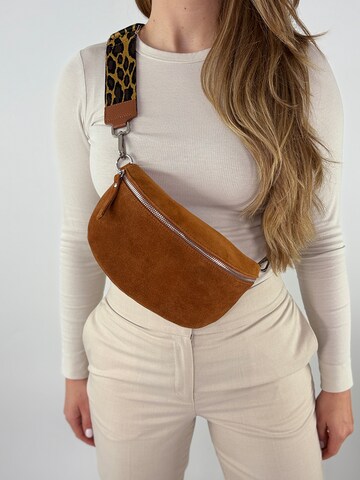 lePelou Belt bag 'LIVIA medium' in Brown