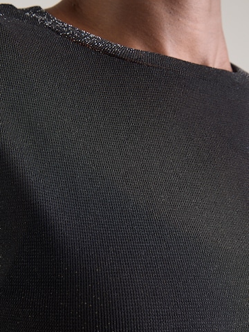 UNITED COLORS OF BENETTON Tričko – černá