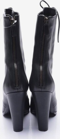 Balmain Stiefel 40 in Schwarz