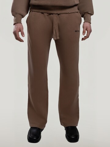 MAD TIGERS Loose fit Pants 'Vintage' in Beige: front