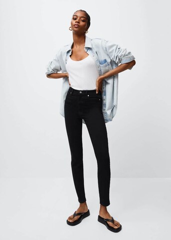 Skinny Jeans 'Anne' de la MANGO pe negru