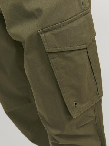 JACK & JONES Tapered Hose 'JPSTKane JJNoah' in Grün