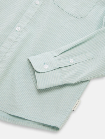 Coupe regular Chemise 'Dobby' TOM TAILOR en bleu