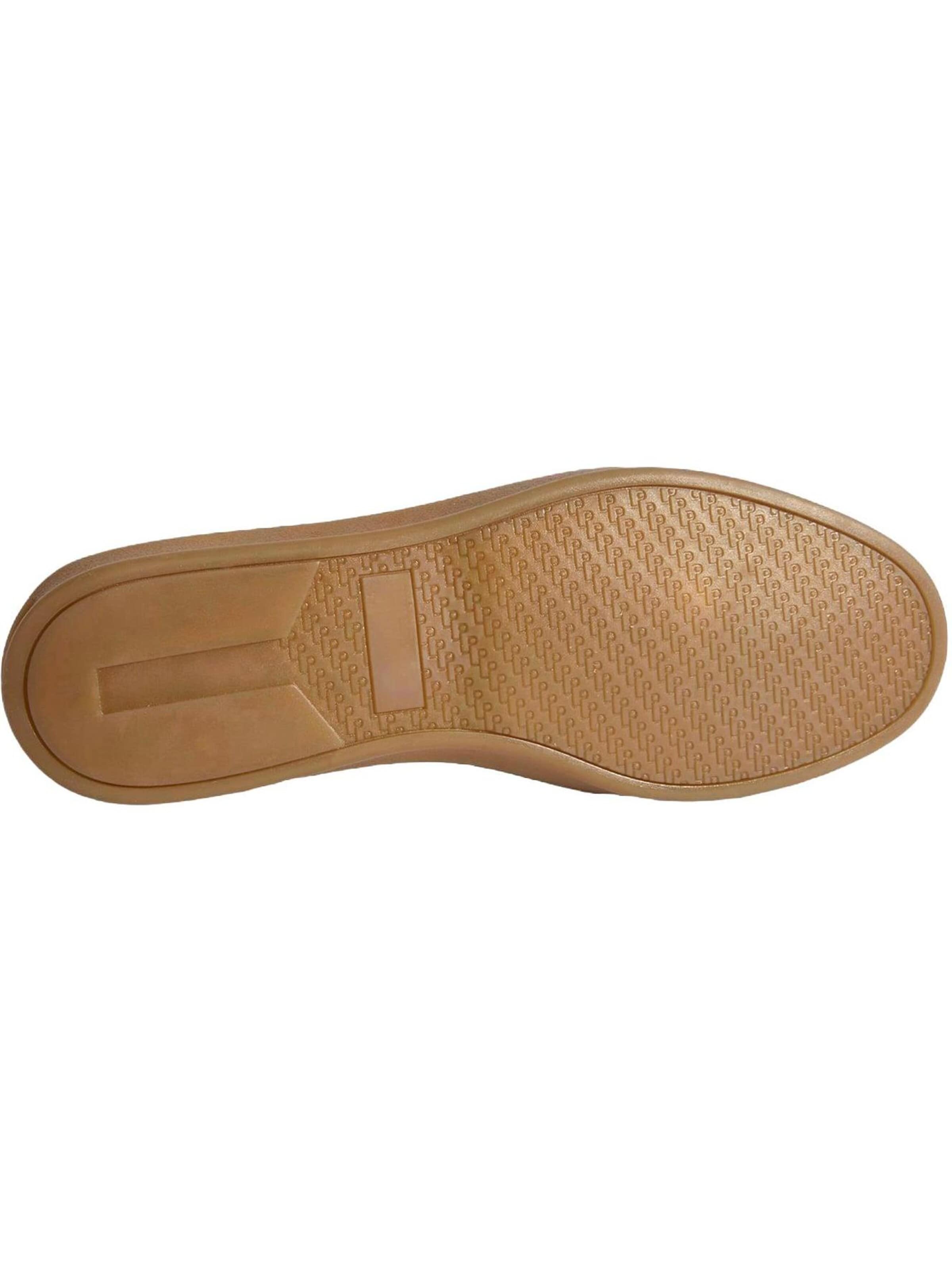 Desa Slip-ons in Beige
