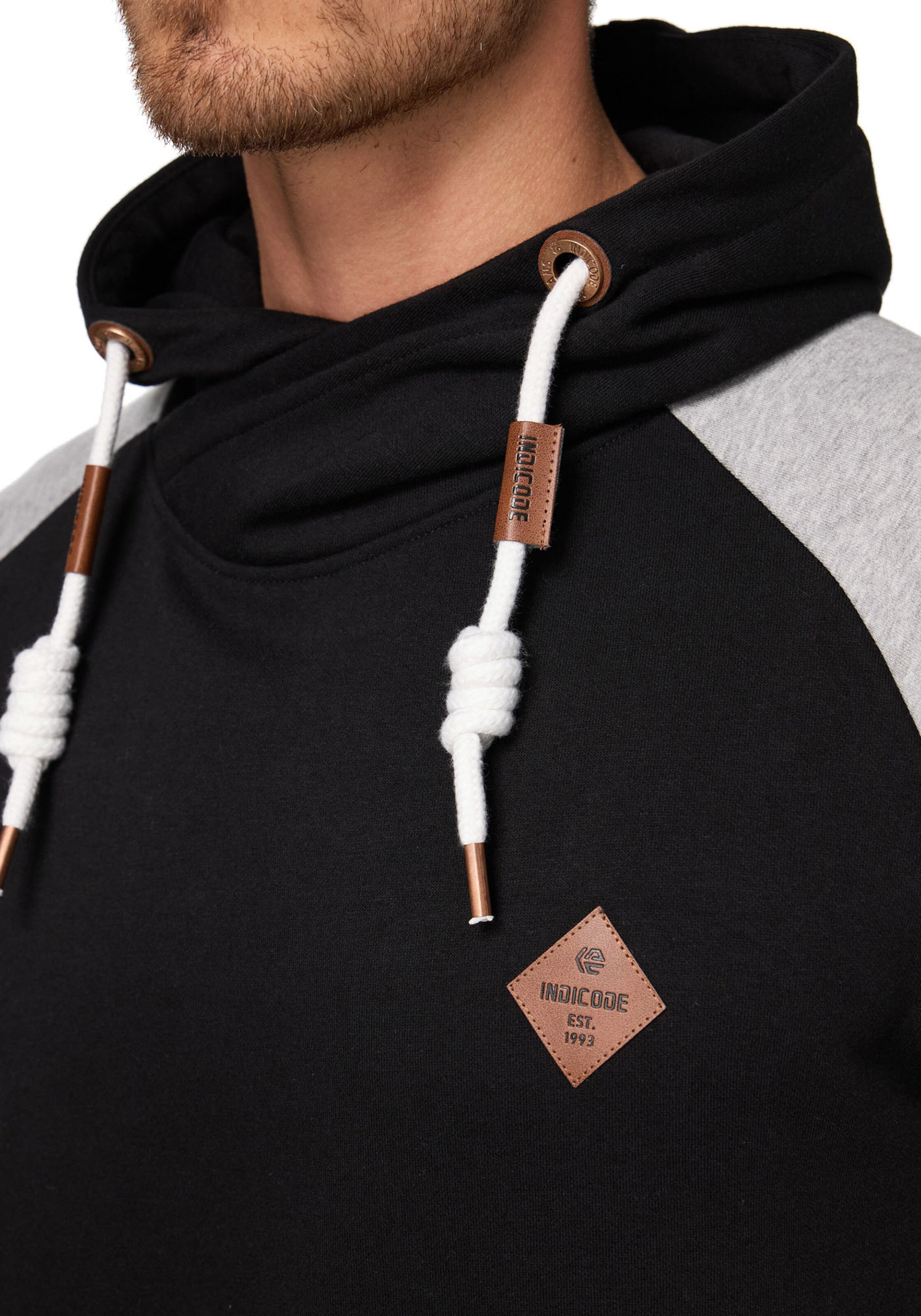 INDICODE JEANS Sweatshirt in Black