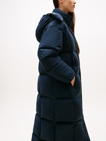 Manteau d’hiver 'Alaska' Tommy Jeans en bleu
