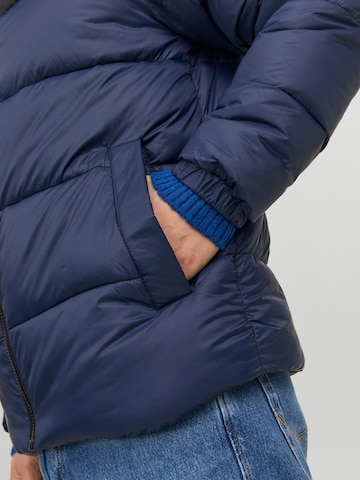 JACK & JONES - Chaqueta de entretiempo 'Toby' en azul