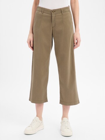 BRAX Loosefit Bandplooibroek ' Maine S ' in Bruin: voorkant