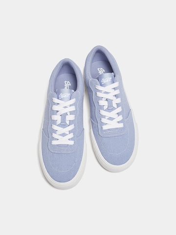 Pull&Bear Låg sneaker i blå