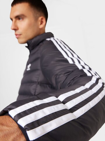 ADIDAS ORIGINALS Přechodná bunda 'Padded Stand-Up Collar ' – černá