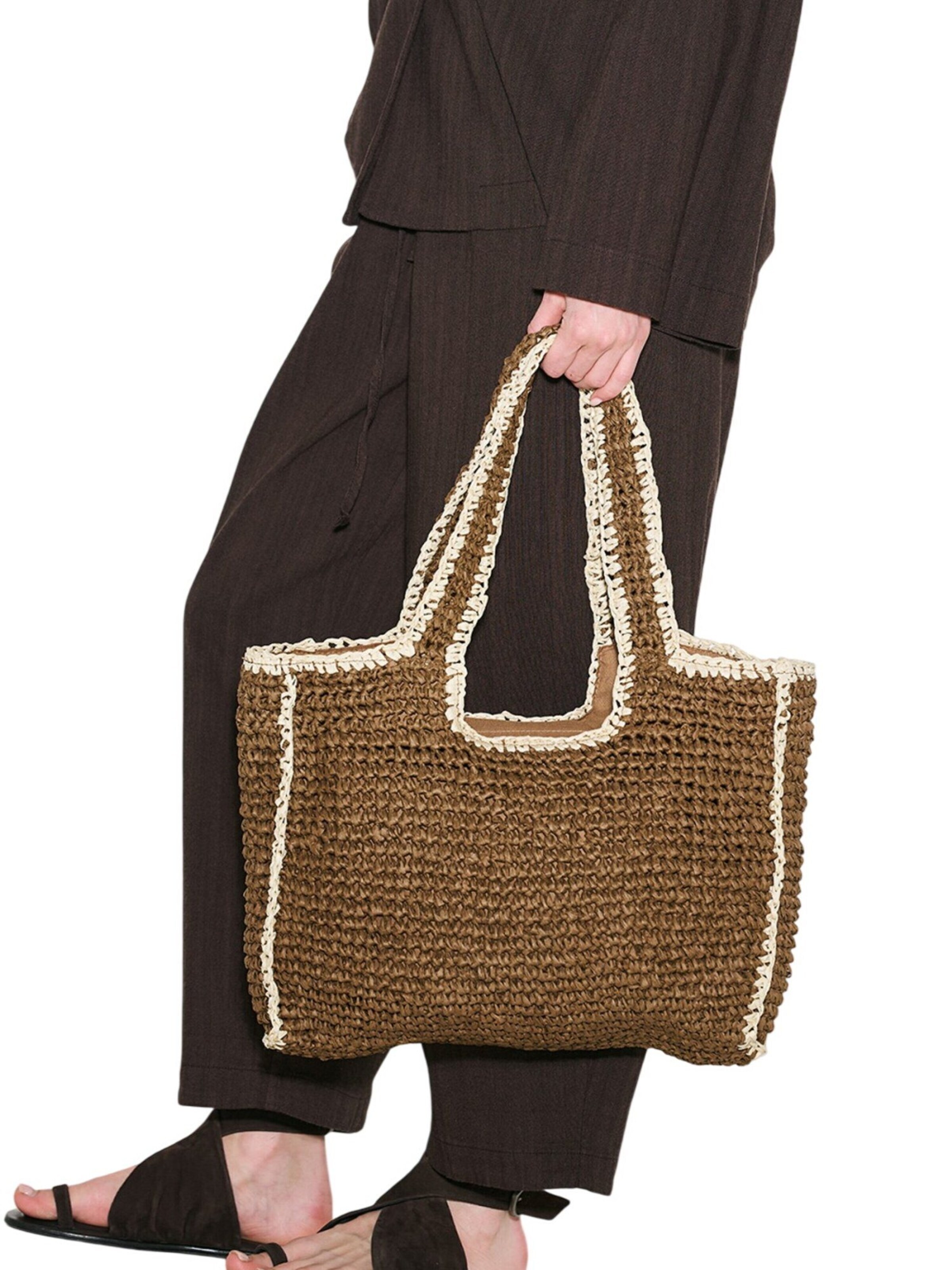 MANUKA Shoulder bag in Brown