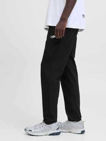 JACK & JONES Tapered Broek 'CNZ' in Zwart