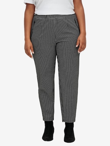 SHEEGO Slim fit Pleat-Front Pants in Grey: front
