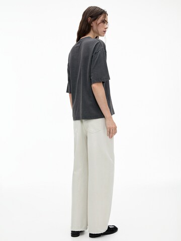 Pull&Bear T-Shirt in Grau