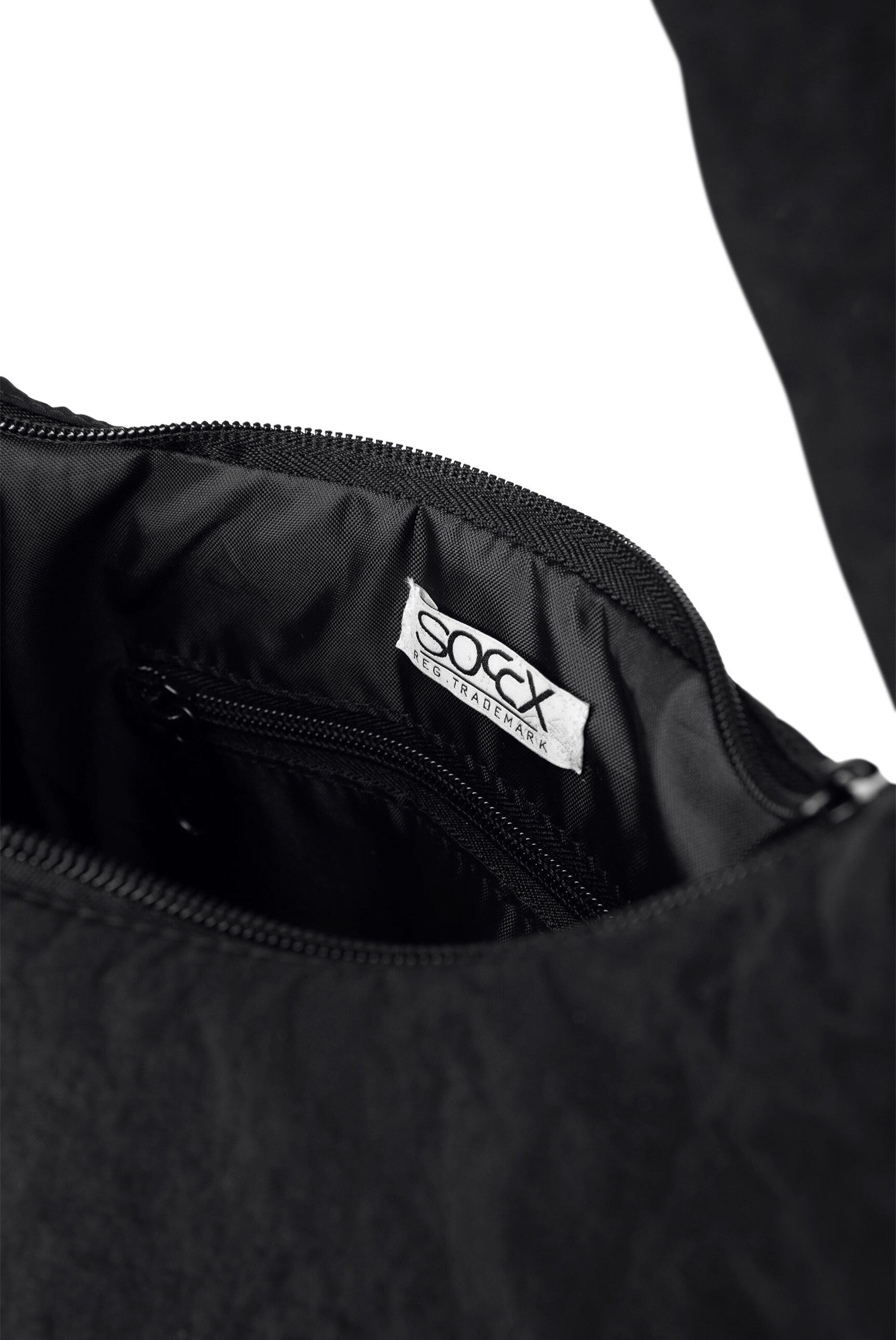 Soccx Leichte, wattierte  Schultertasche in Schwarz